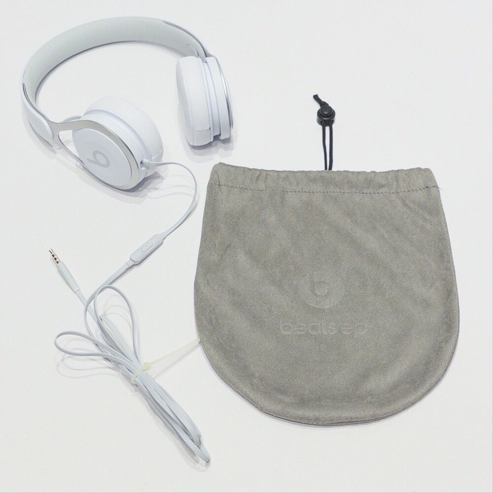 Beats EP Wired On-Ear Headphones w/ Travel Pouch White 3.5mm Jack - Rarely Used
